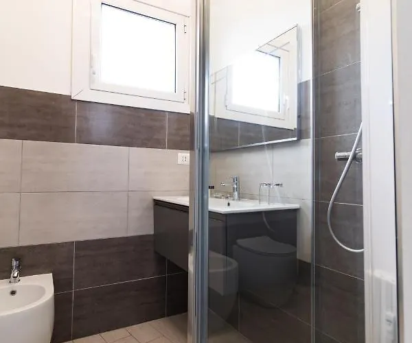 Apartament Centro - Calvi - Moderno Con 2 *